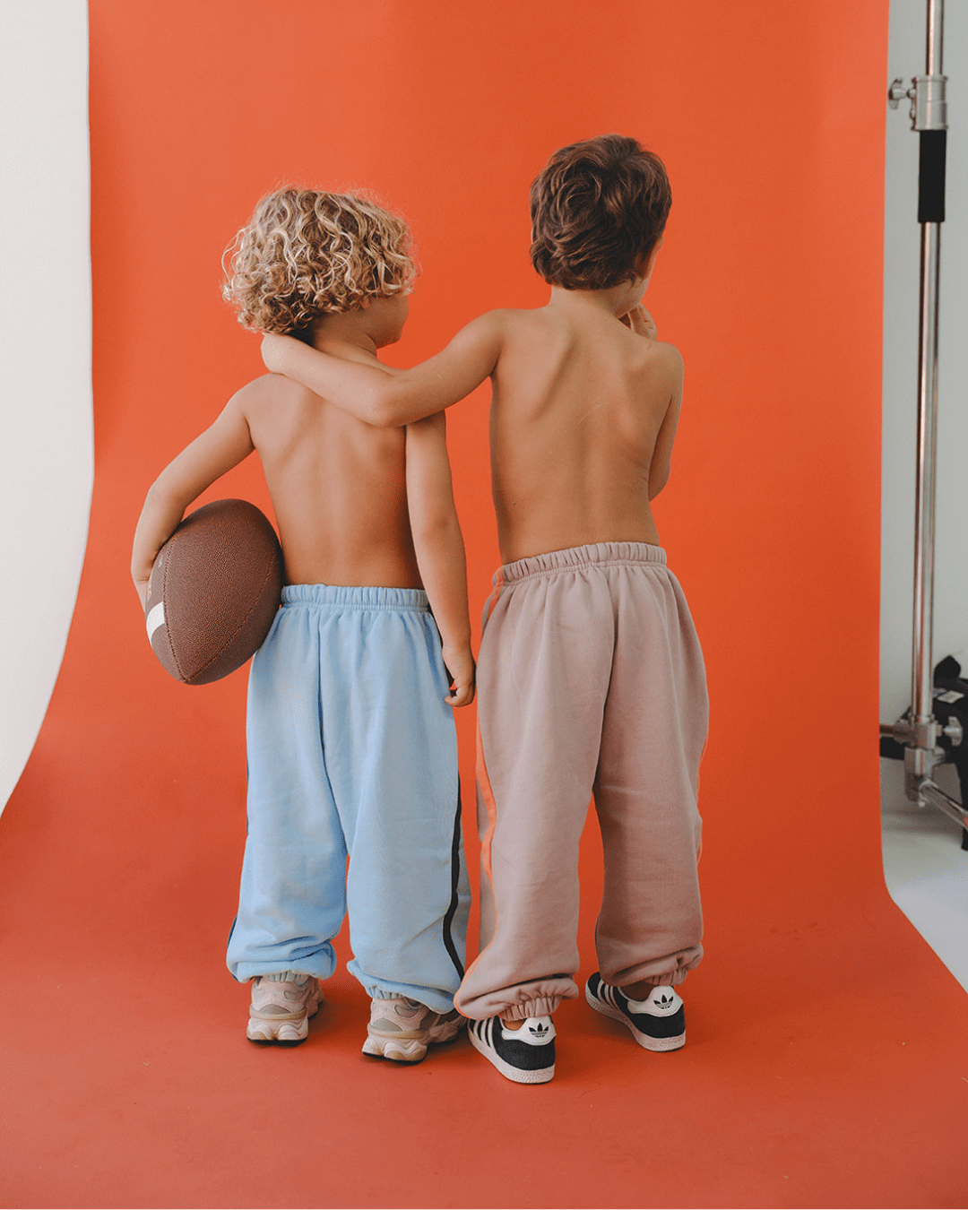 Track Pants, Pepper brown - We Are Cambe- Kids pants